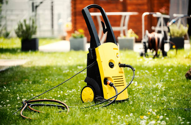 Best Warehouse Cleaning  in Forrest, IL